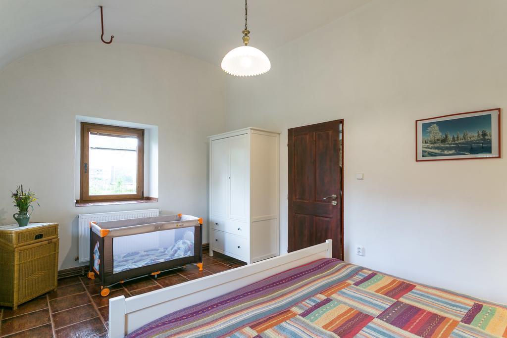 Villa Lypche Besenova Luaran gambar